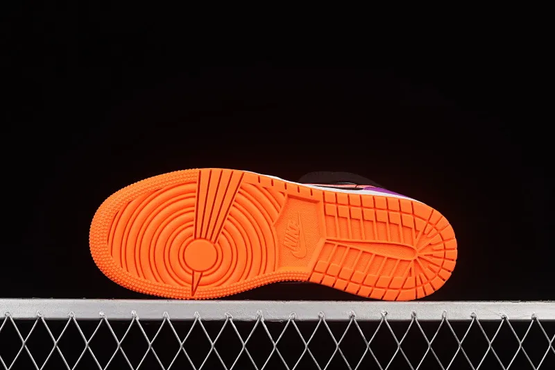 All categories Air Jordan Jordan series basketball shoes Air Jordan 1 Mid G version pure original Air Jordan 1 Mid AJ1 Joe 1 Candy Yuanyang 3M reflective color matching mid-top basketball shoes 554725-083
